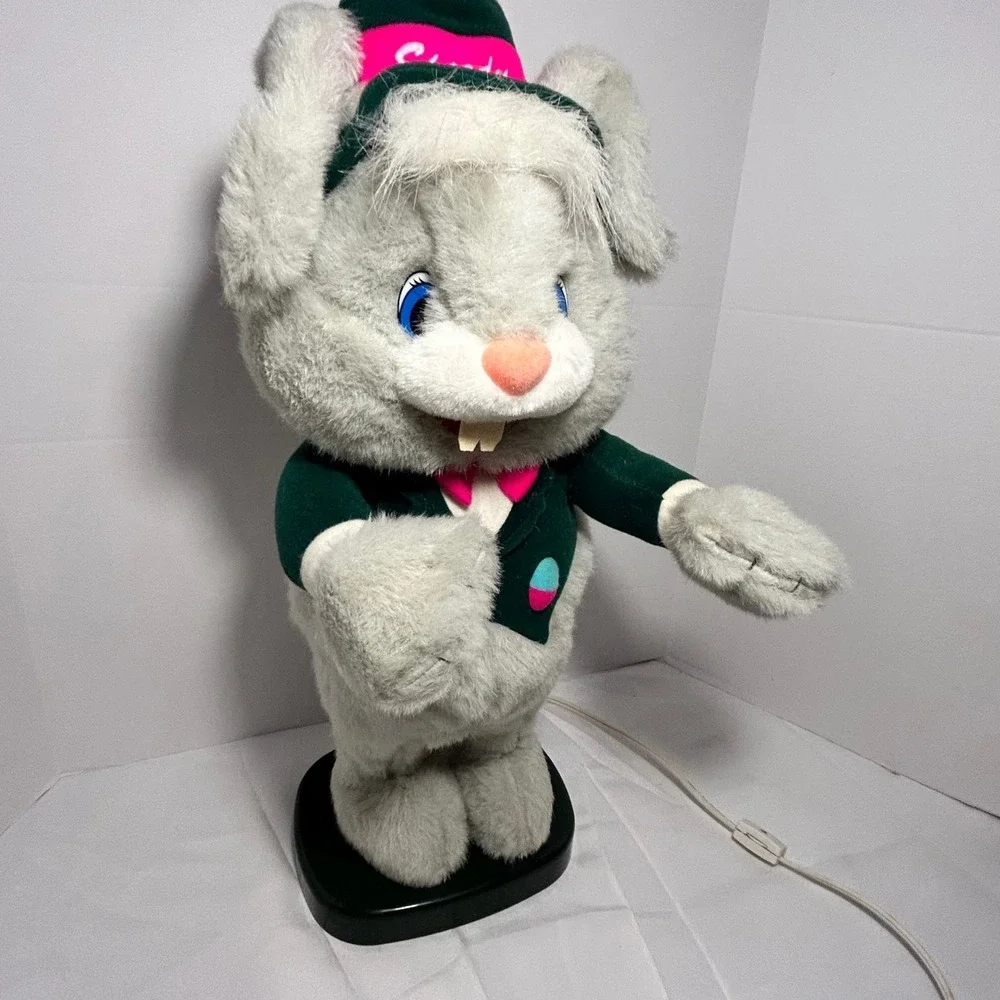 Vintage Goldsboro‎ Speedy Cottontail Animated Easter Bunny Rabbit Green Pink Hat